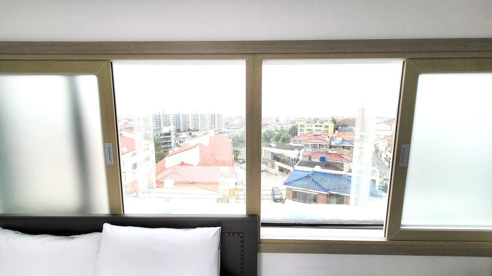 Top Island Hotel جيجو